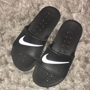 Nike slides
